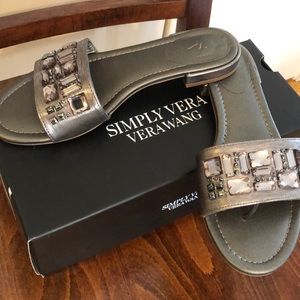 NIB sparkly gem dressy sandals